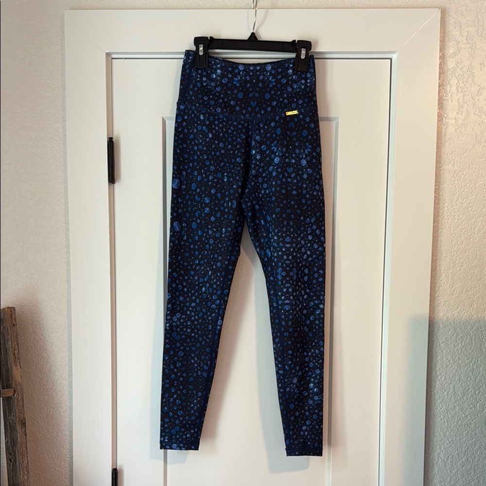 Cleo Harper Blue Leggings for Active Comfort